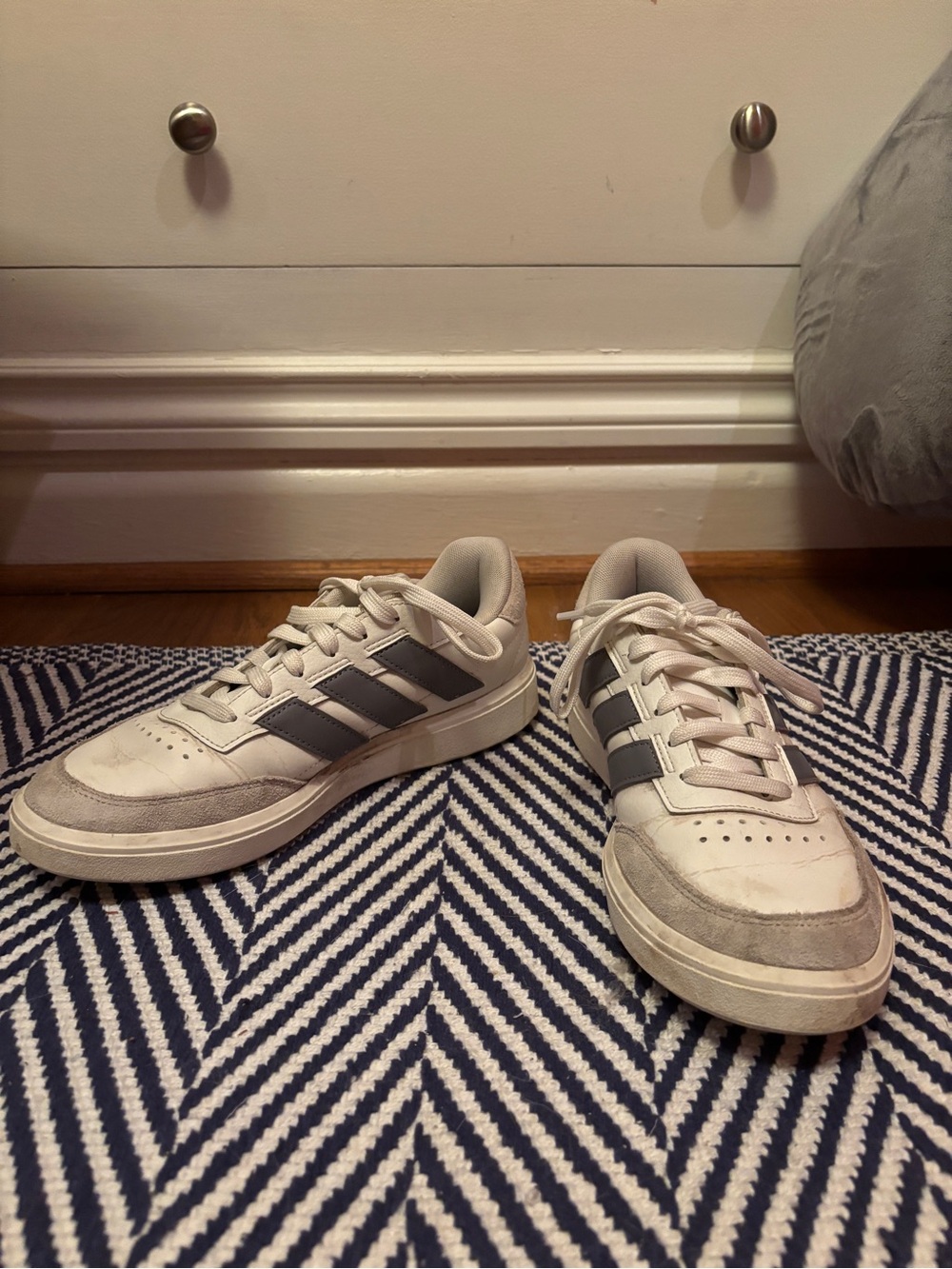 adidas Men's White Sneakers with Gray Stripes